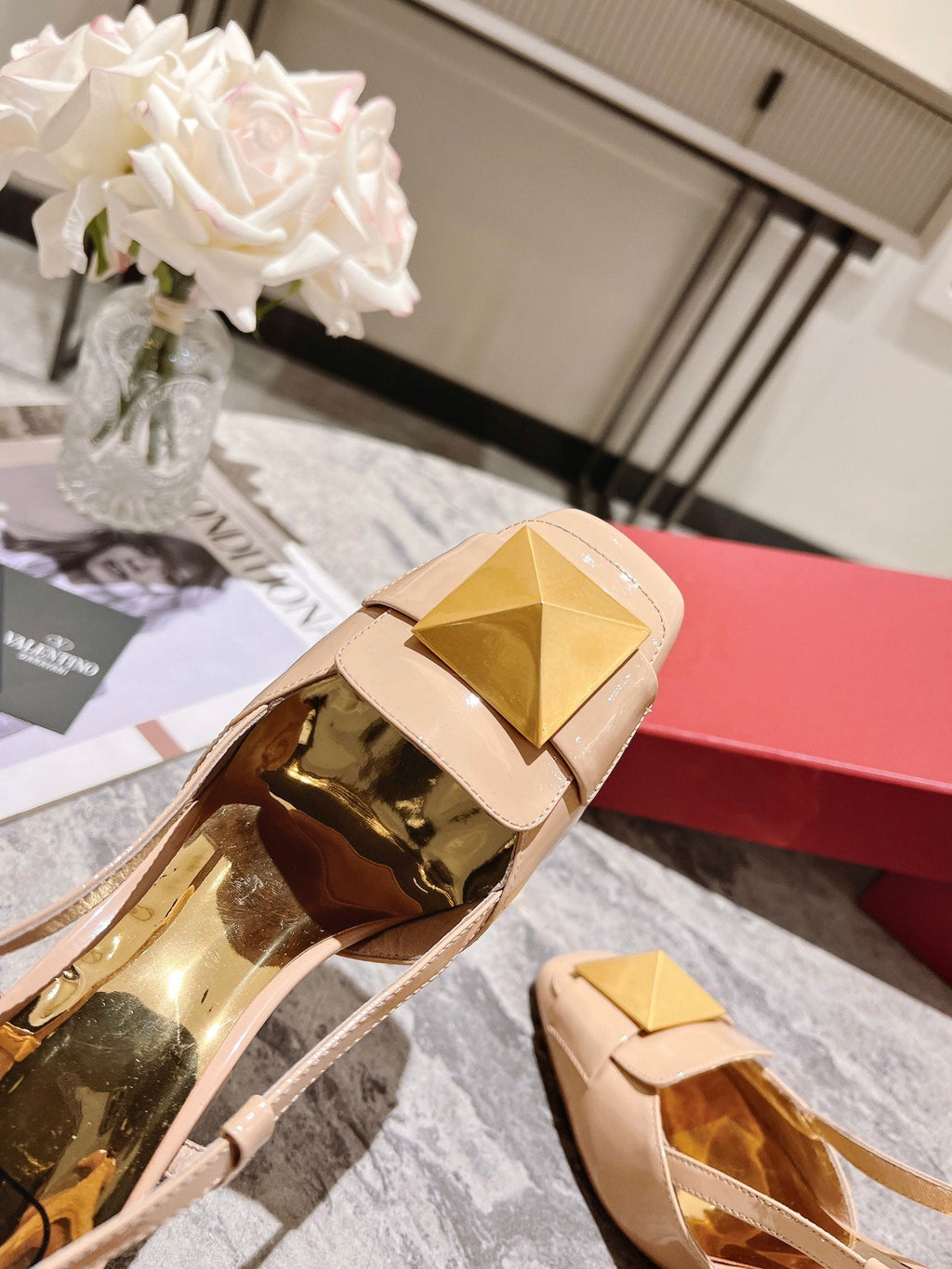 ONE STUD BEIGE TAN PATENT LEATHER LACE-UP HIGH HEELS 85 MM