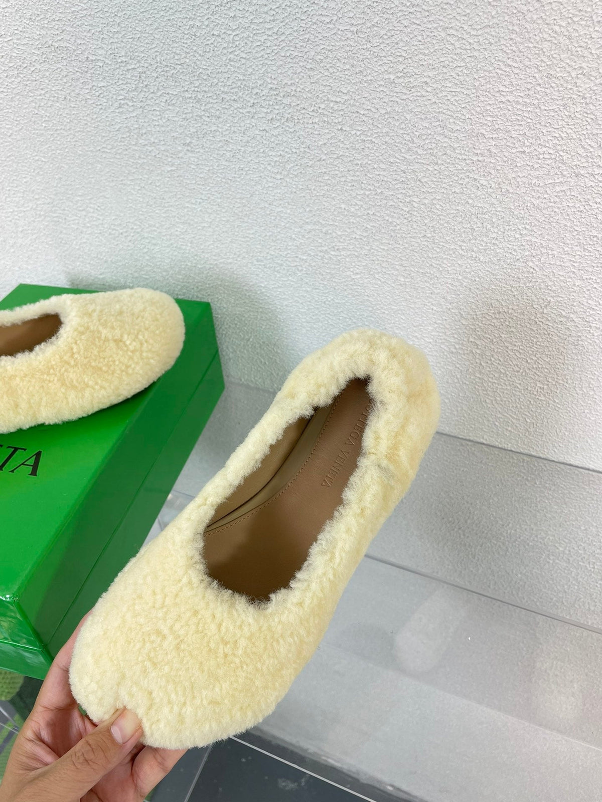 ATOMIC SHEARLING BALLERINA FLATS LIGHT YELLOW