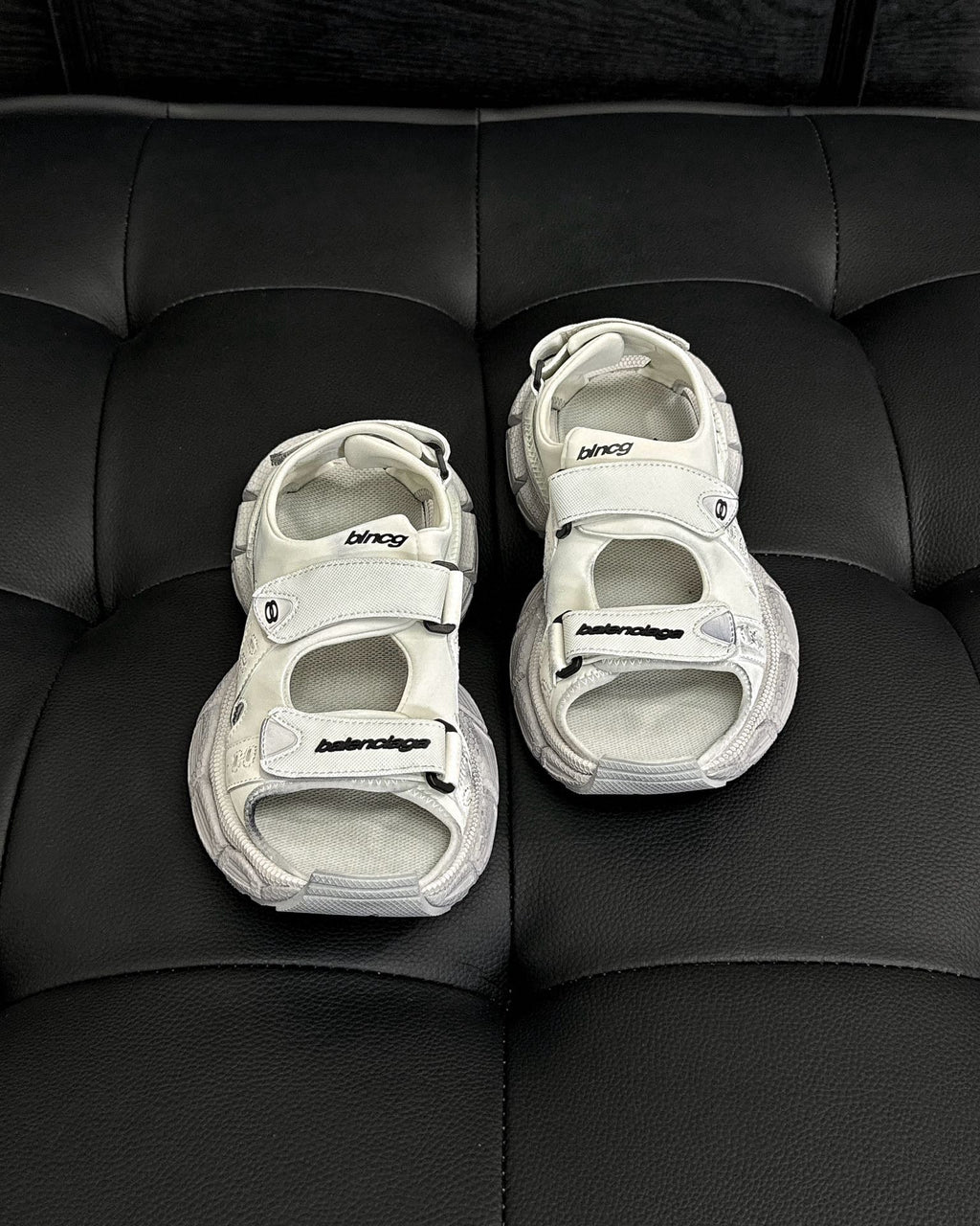 Sneakers & Shoes