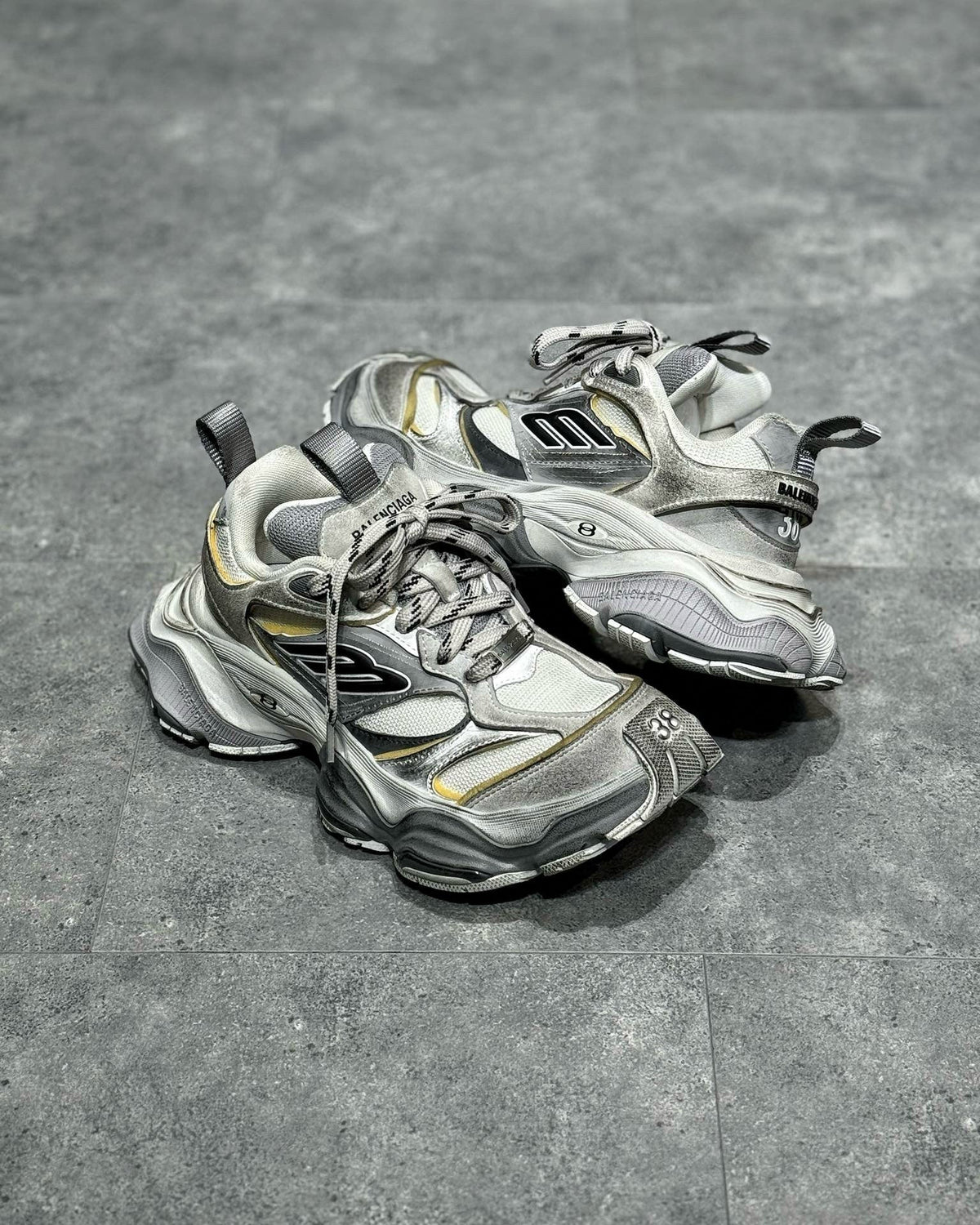 BLCG Sneakers