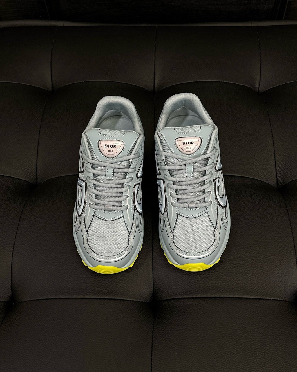 CD SNEAKERS