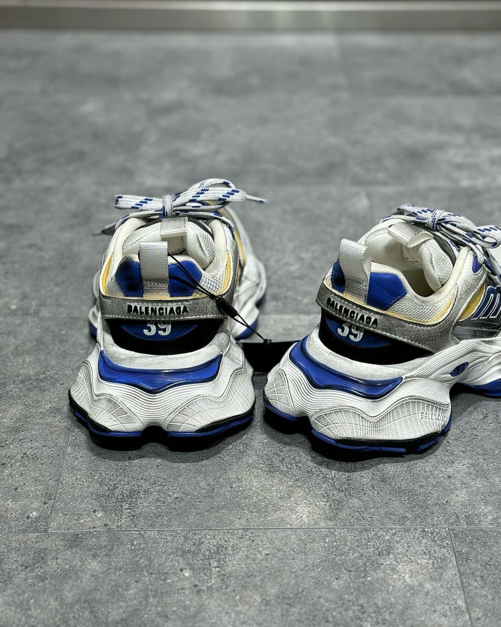 BLCG Sneakers