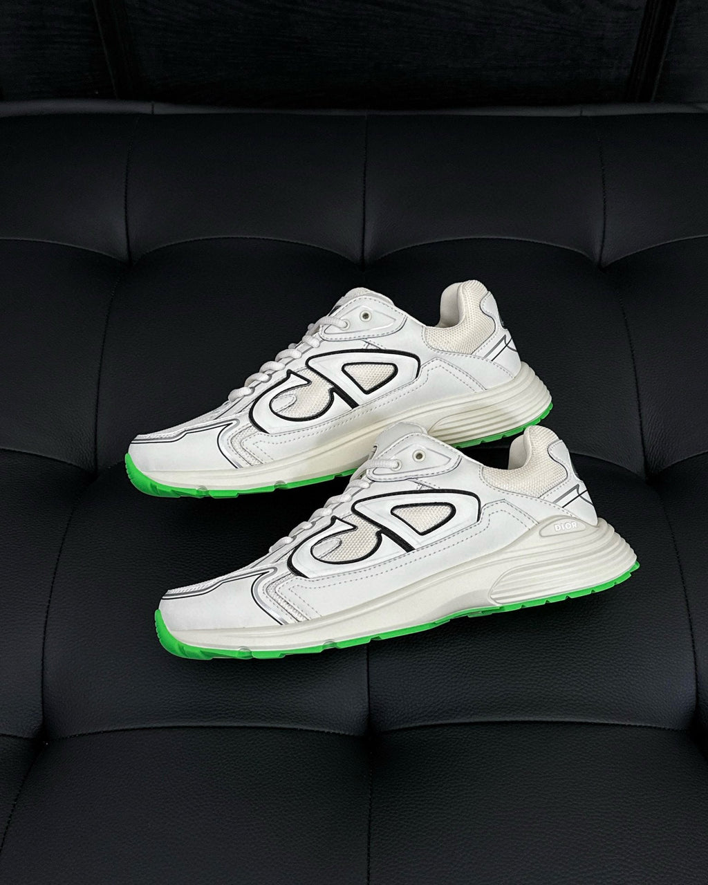CD SNEAKERS