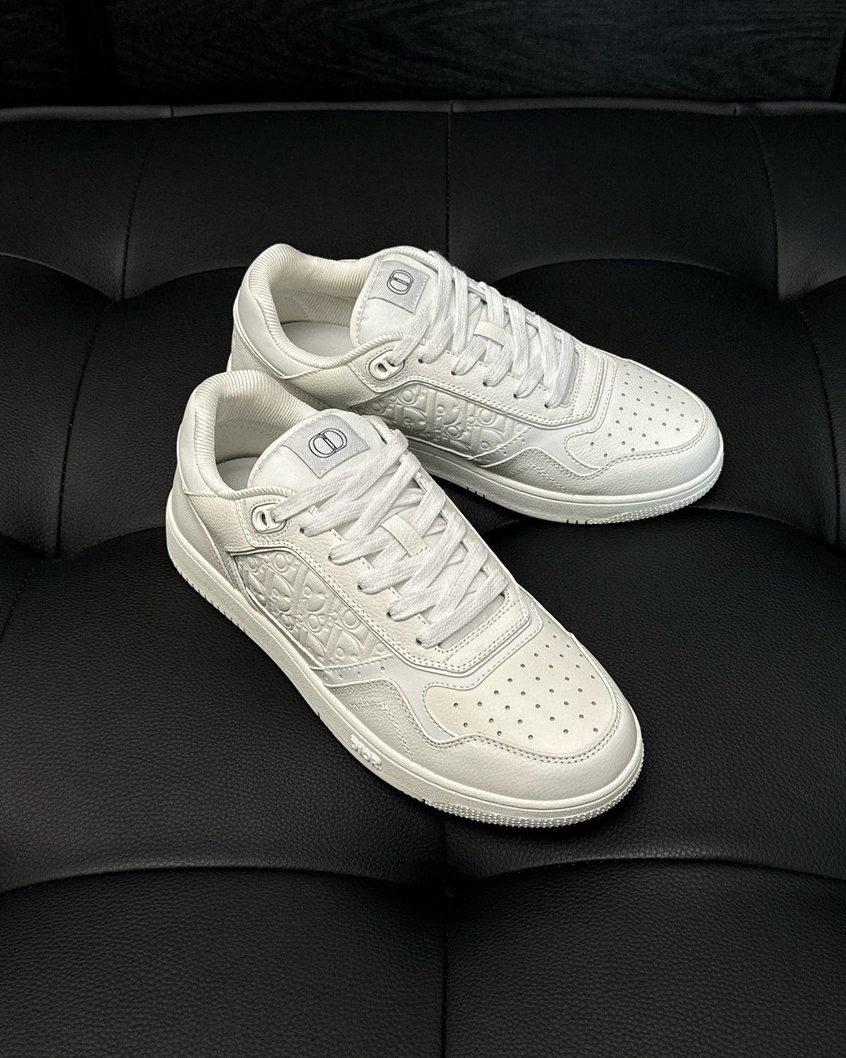 CD Sneakers