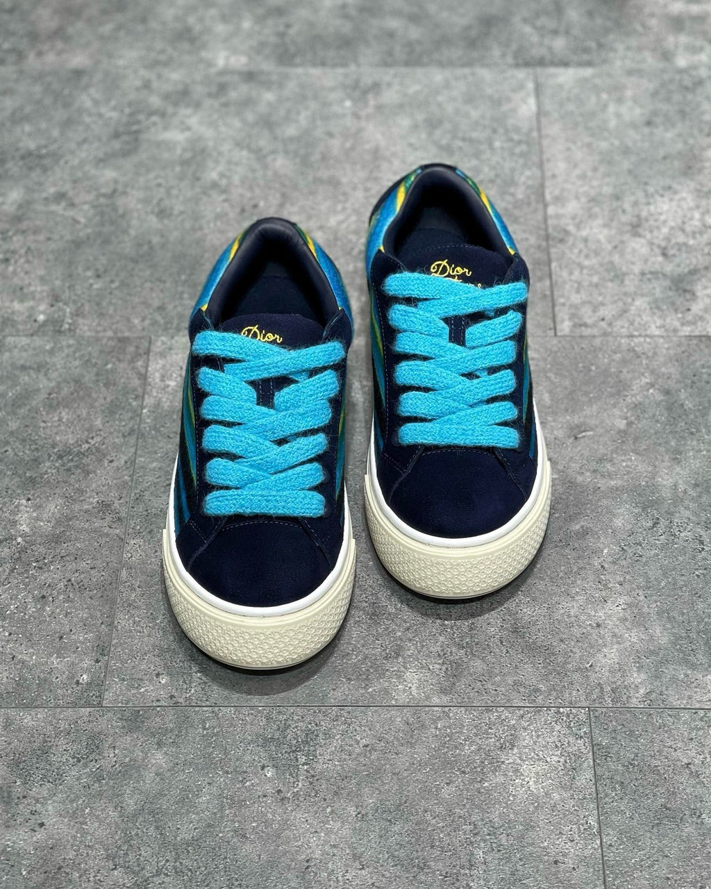 DIO Sneakers