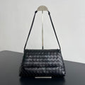 Bottga Veneta 2026 Giorno Bag 33cm Black Leather