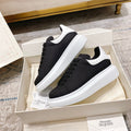 Sneakers & Shoes