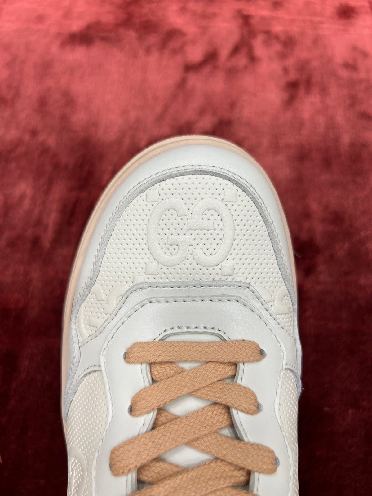Sneakers & Shoes