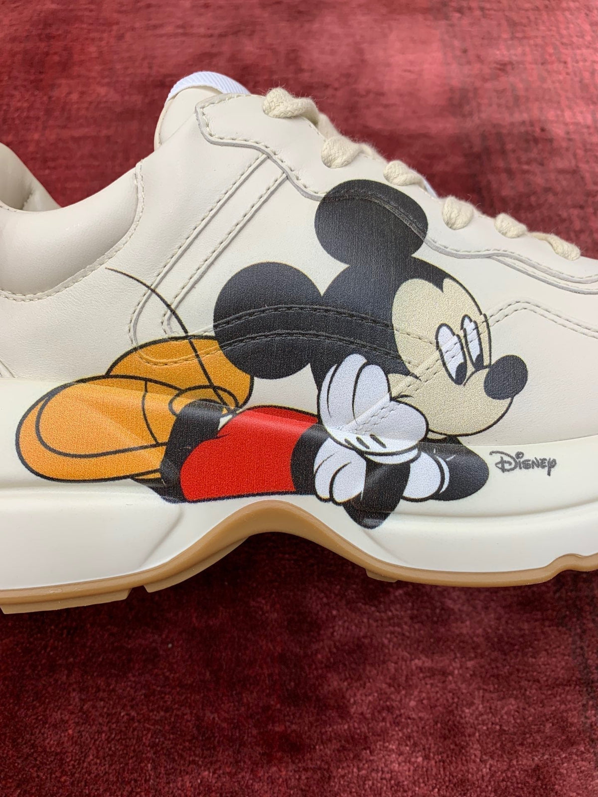 Sneakers & Shoes