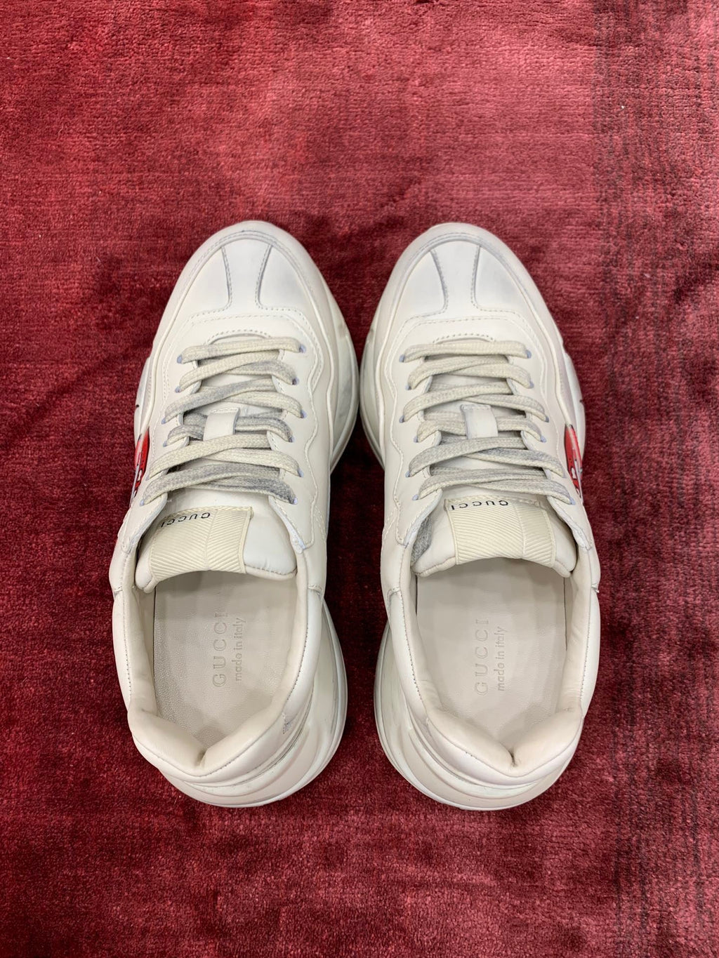 Sneakers & Shoes