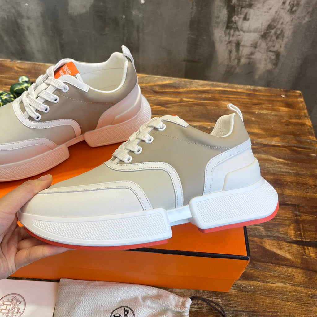 HERM Sneakers