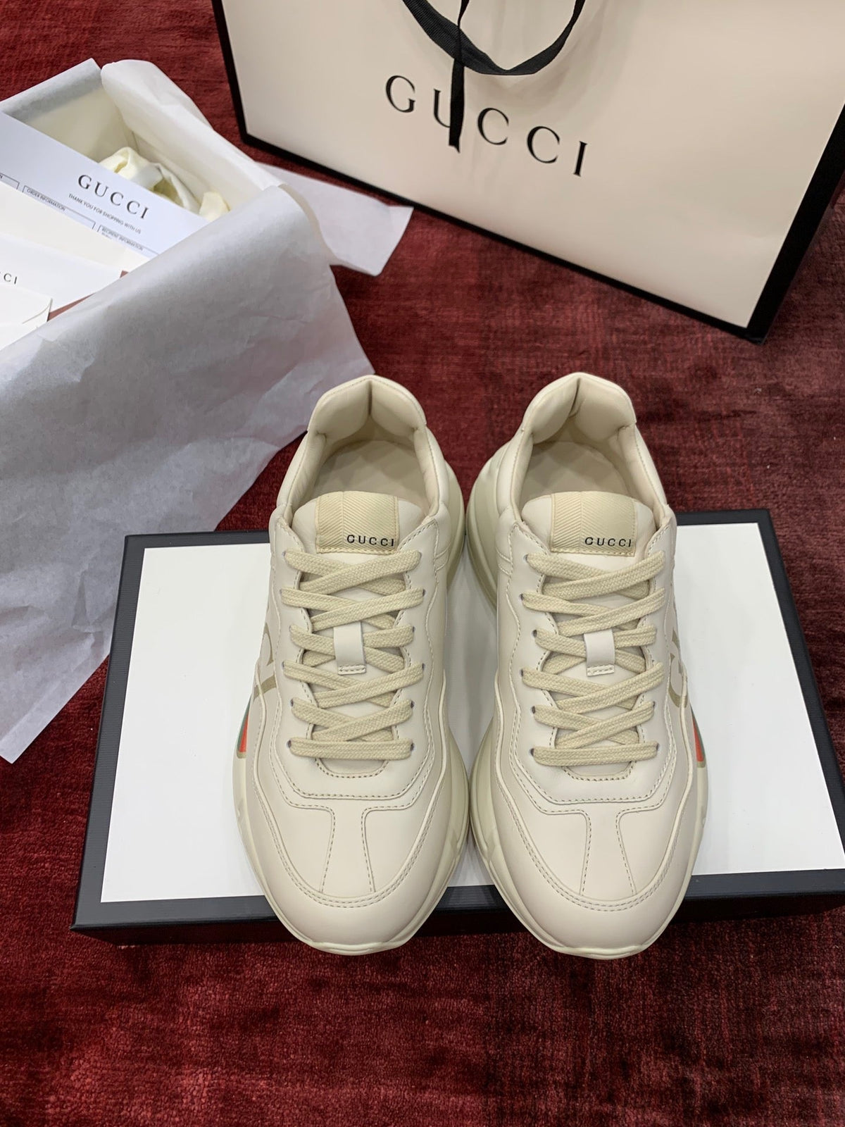 Sneakers & Shoes