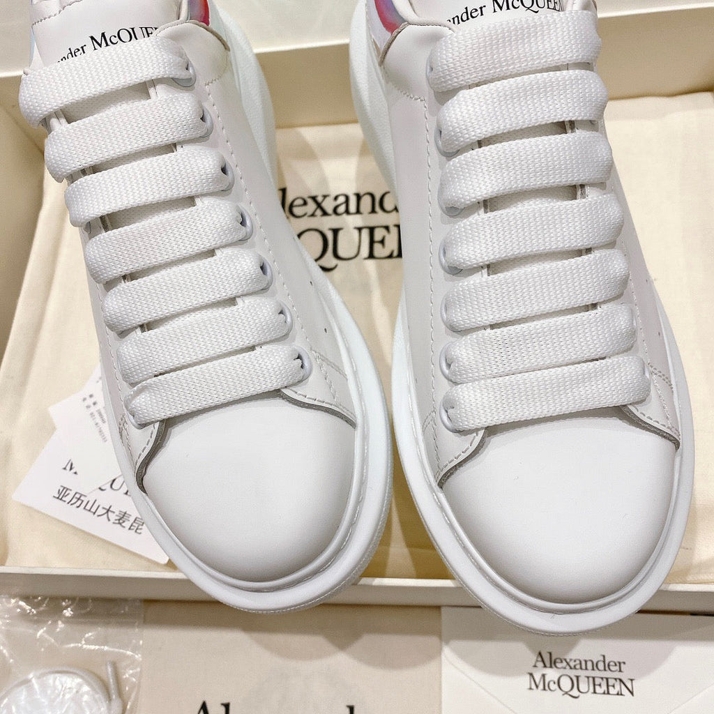 Sneakers & Shoes