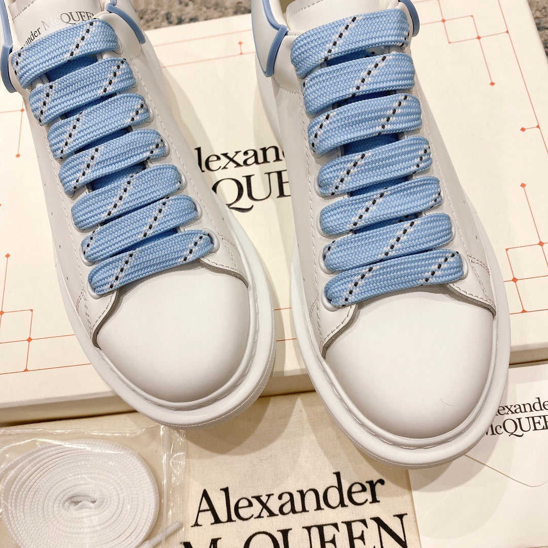 Sneakers & Shoes