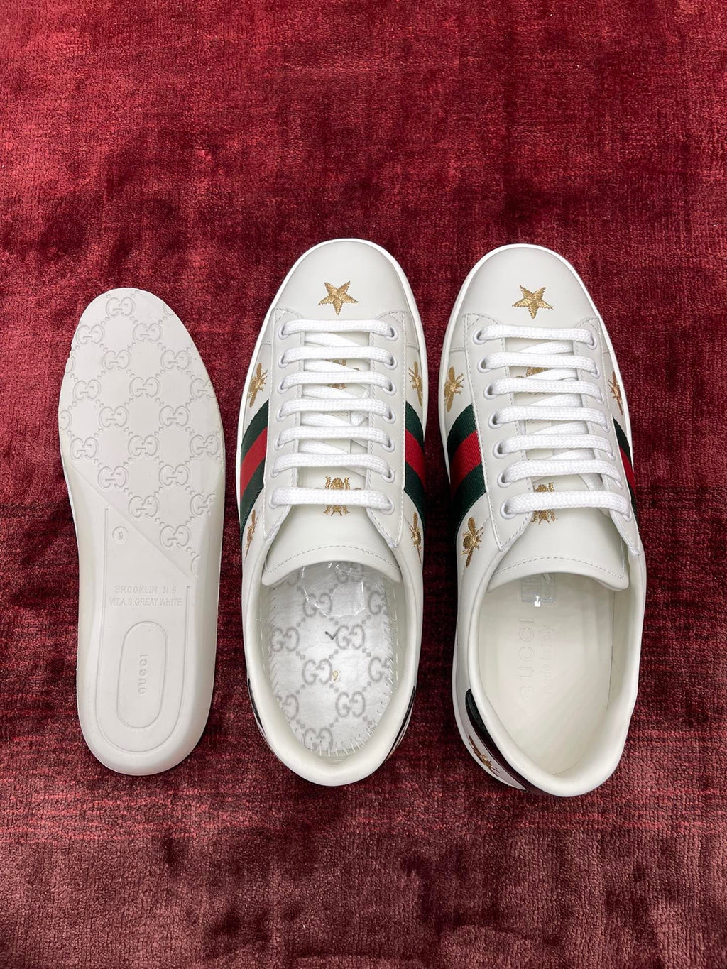 Sneakers & Shoes