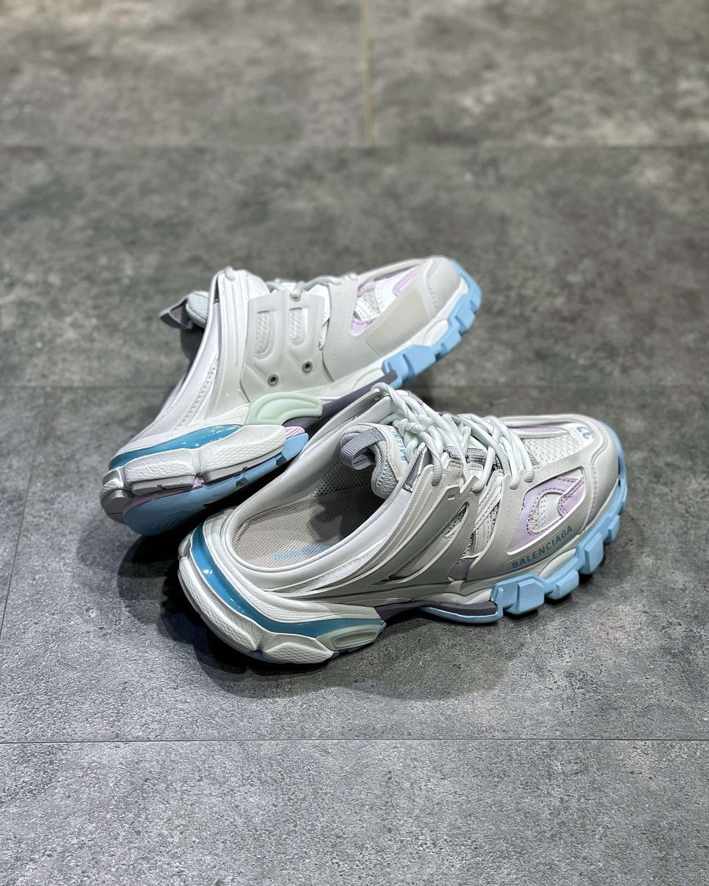 BLCG Sneakers