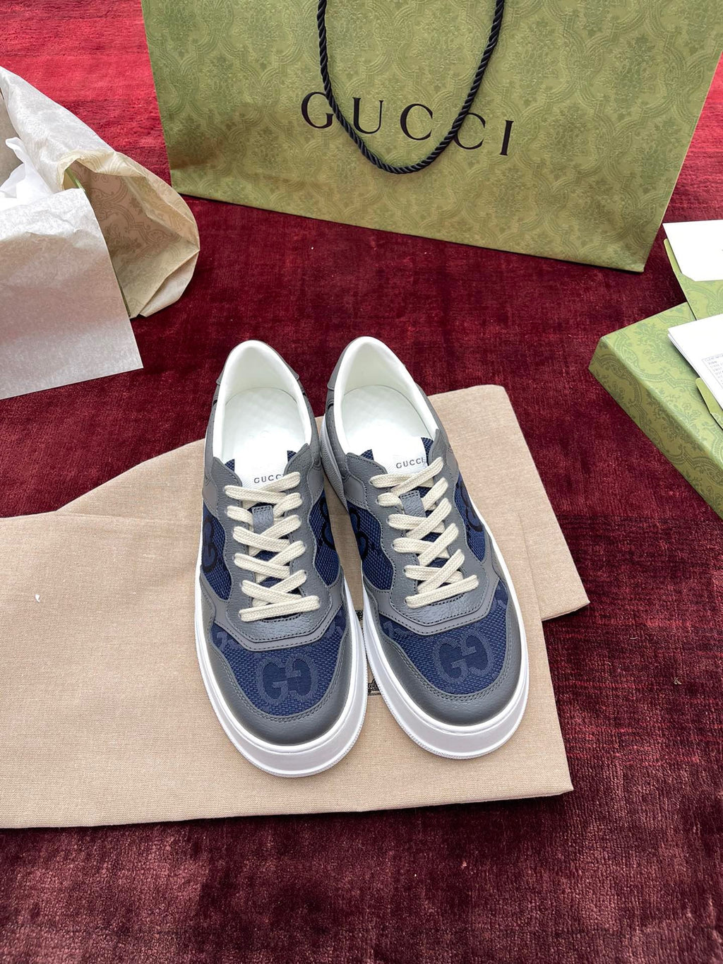 Sneakers & Shoes