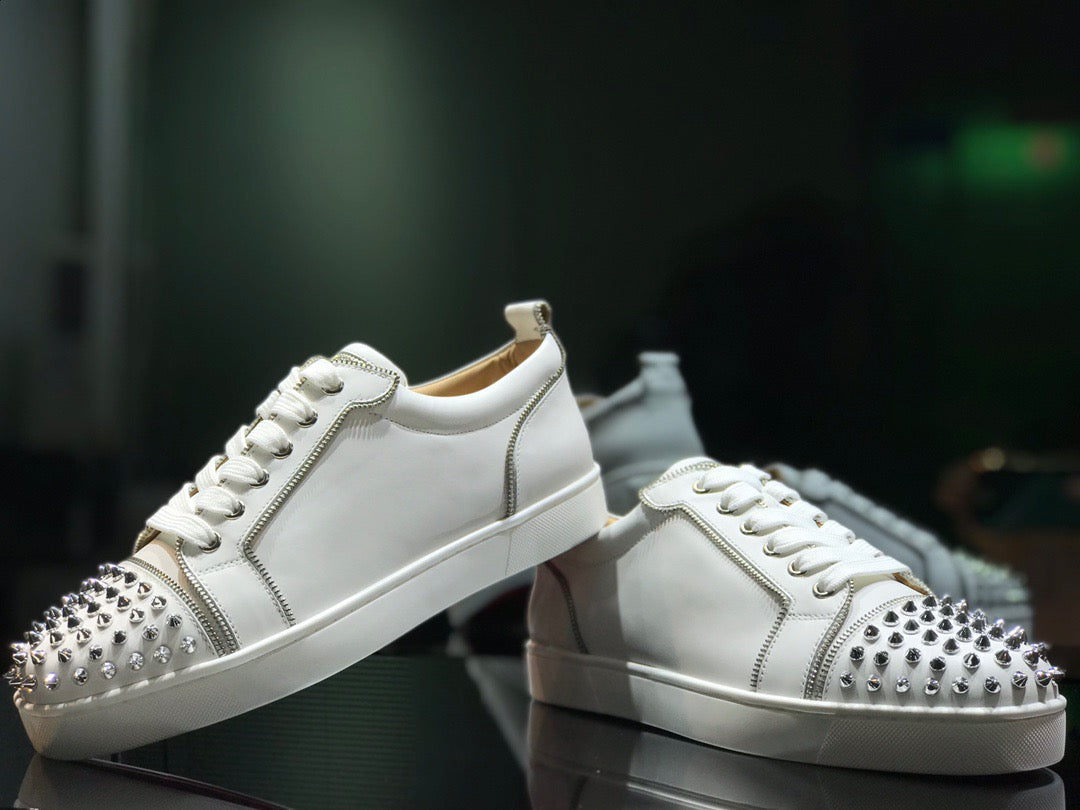 Sneakers & Shoes
