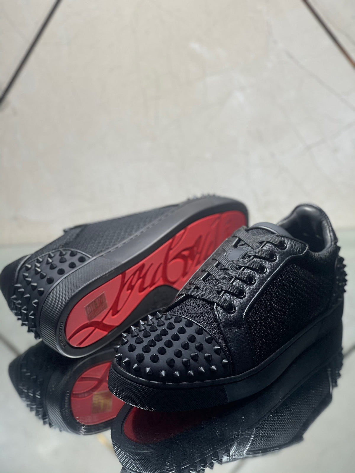 Sneakers & Shoes
