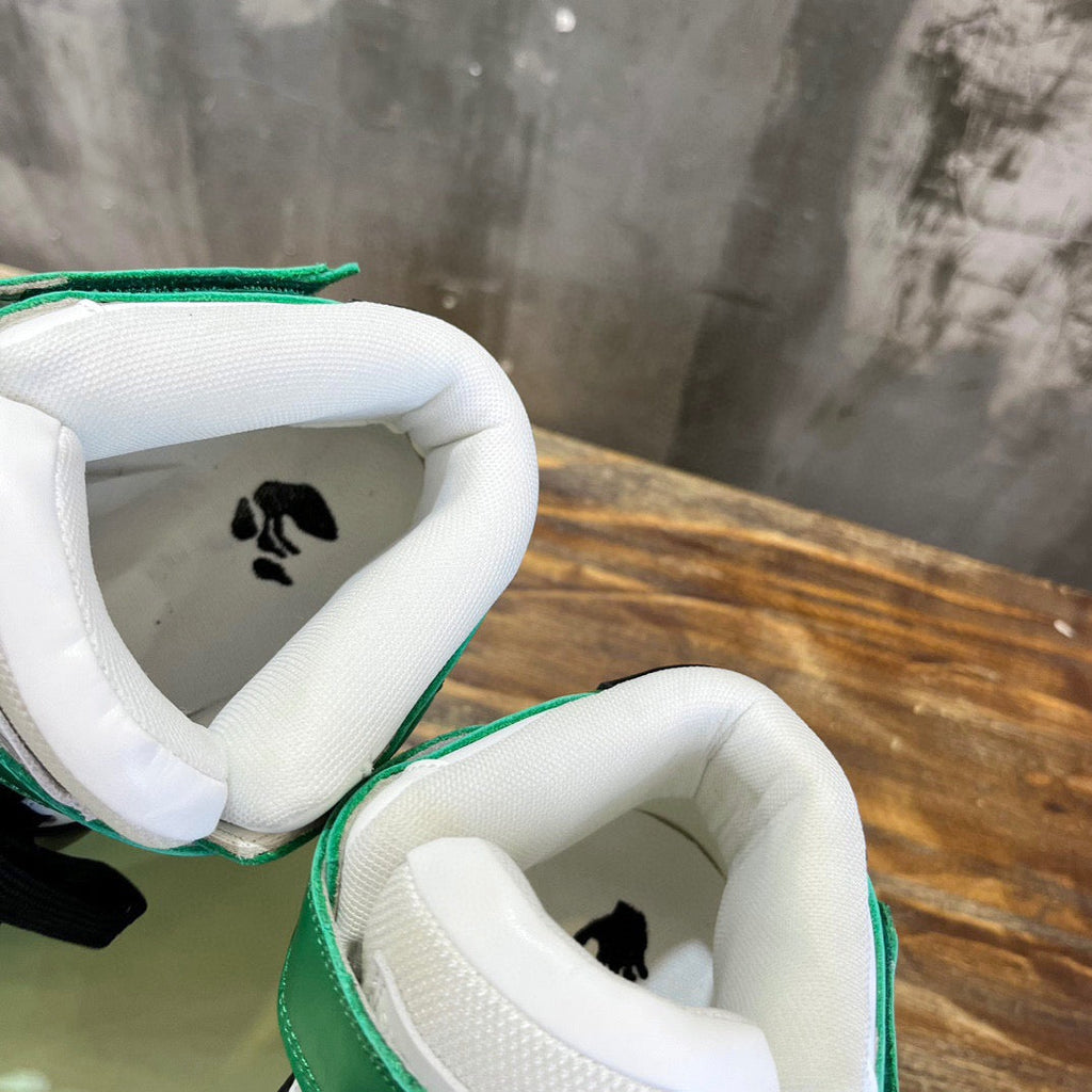 Off-White Sneakers