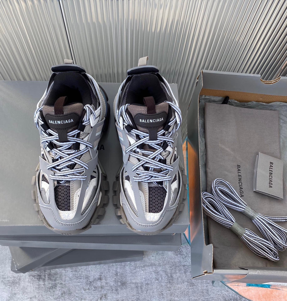 BLCG Sneakers