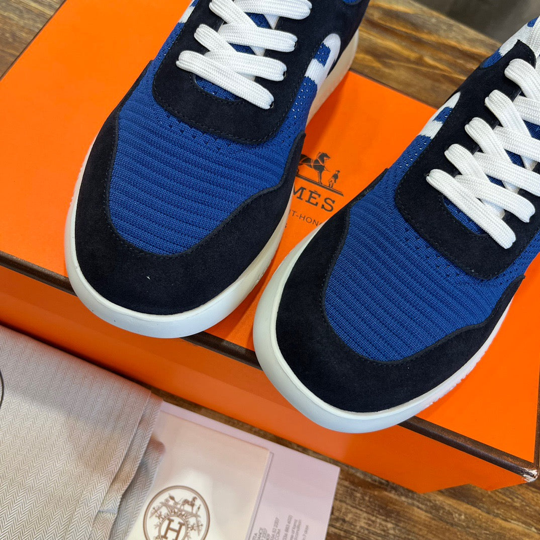 HERM Sneakers