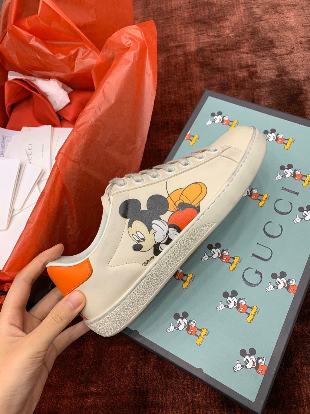 Sneakers & Shoes