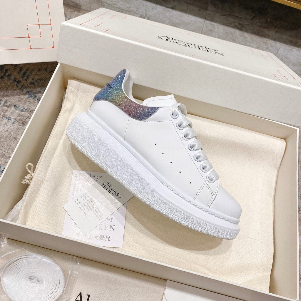 Sneakers & Shoes