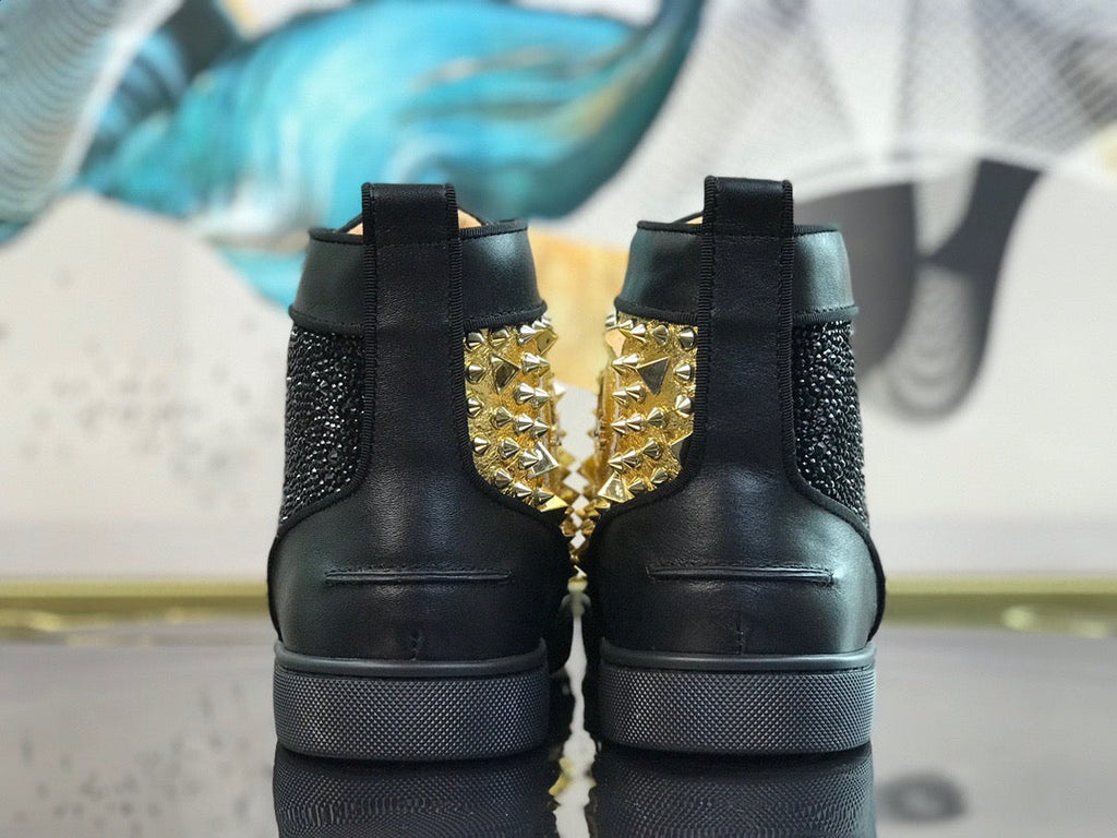 Sneakers & Shoes