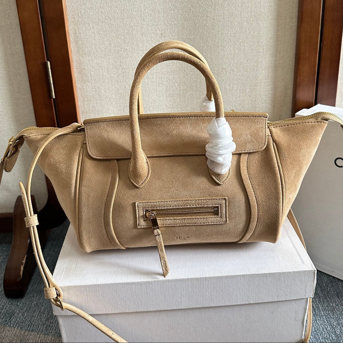Celine 2026 Luggage Beige Suede Calfskin 276258