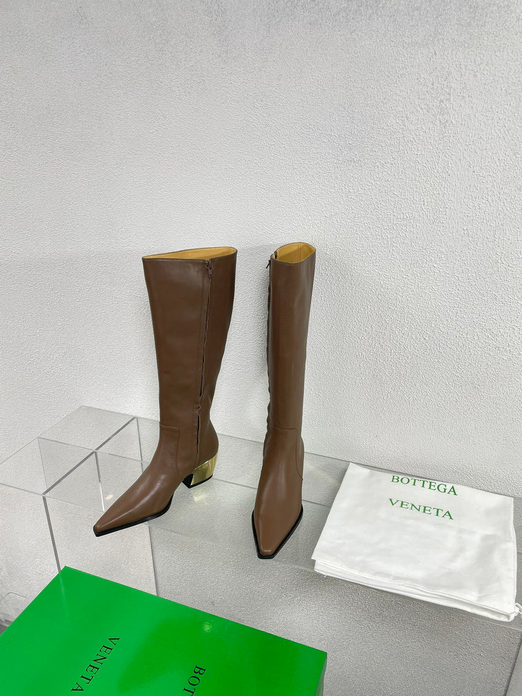 TEX HIGH BOOT IN MEDIUM BROWN PATENT CALFSKIN