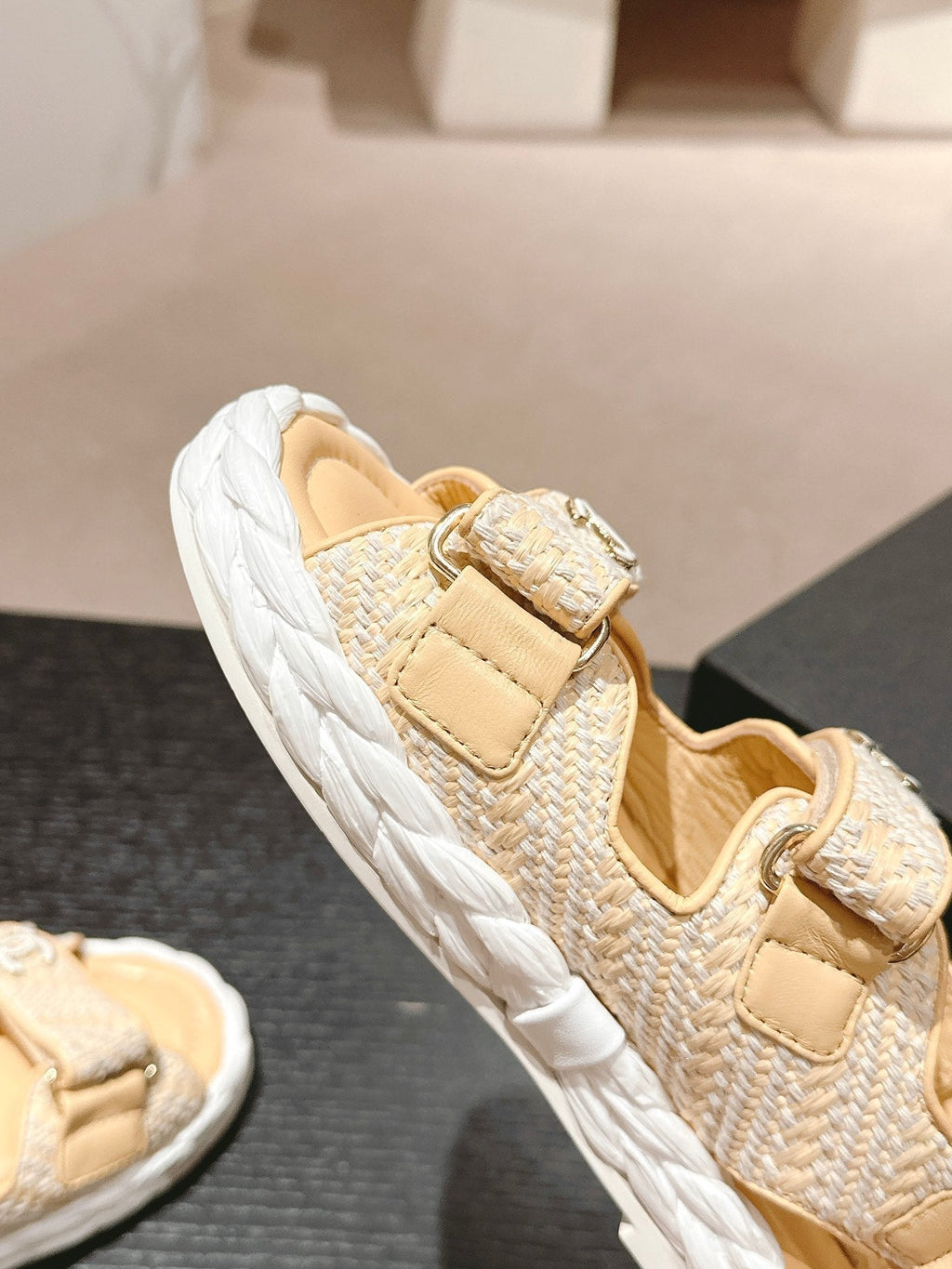 CC DAD SANDALS IN LIGHT YELLOW CALFSKIN