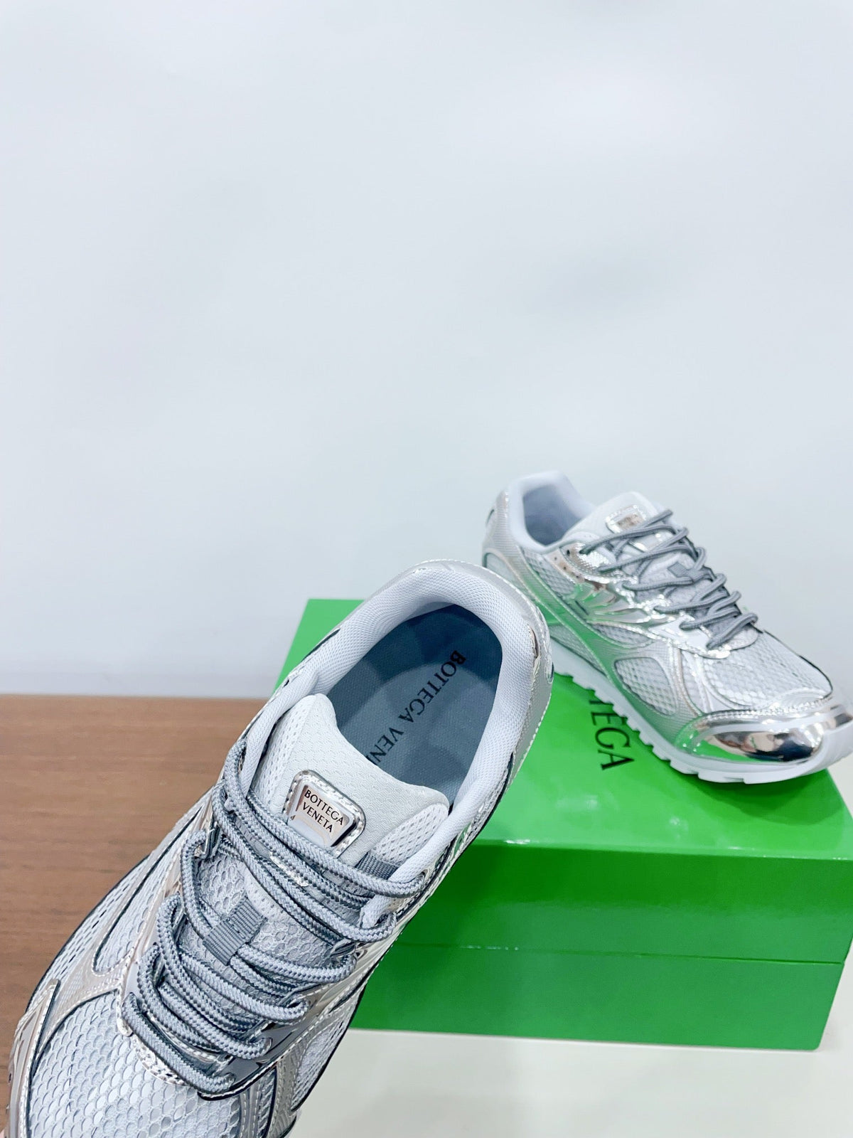 ORBIT SNEAKER IN SILVER TECHNICAL FABRIC AND METALLIC MESH
